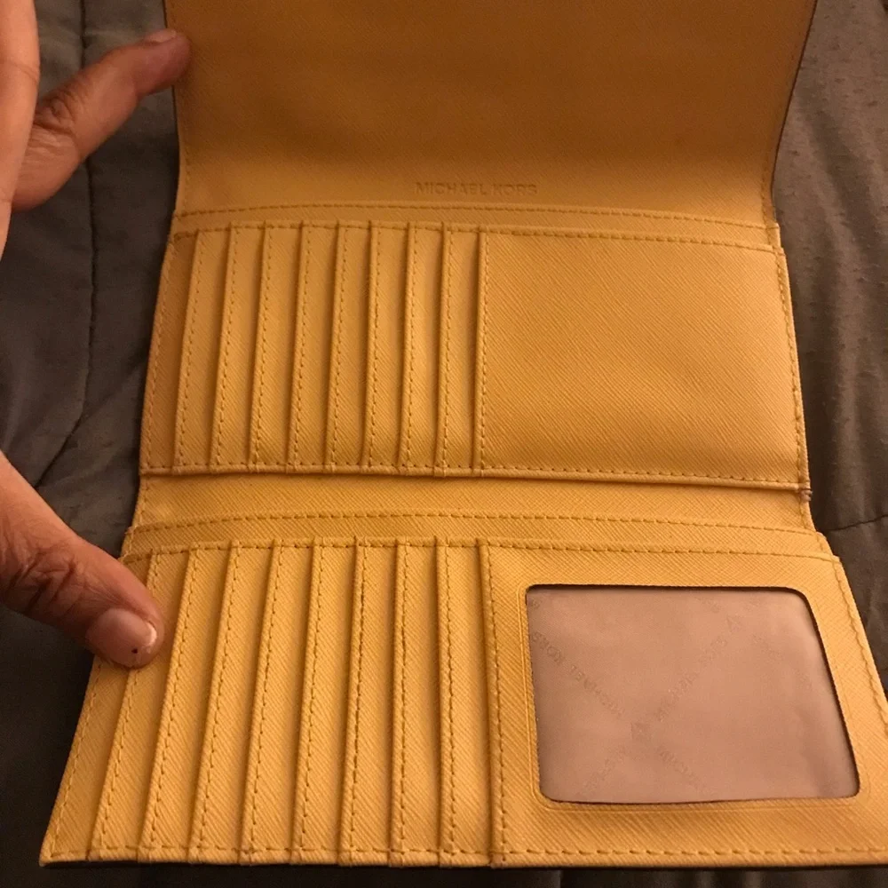 Michael Kors jet set Yellow trifold Saffiano Leather Wallet